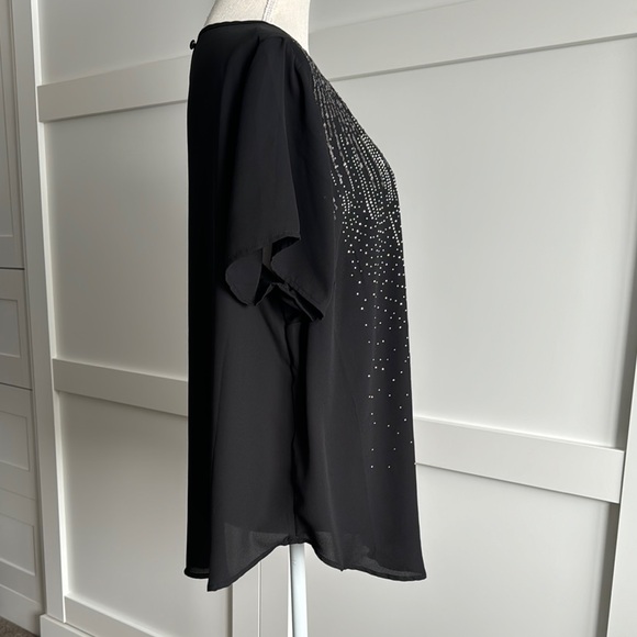 Torrid Black Sequin Abbey Blouse with Crew Neck and Short Sleeves - Picture 2 of 12